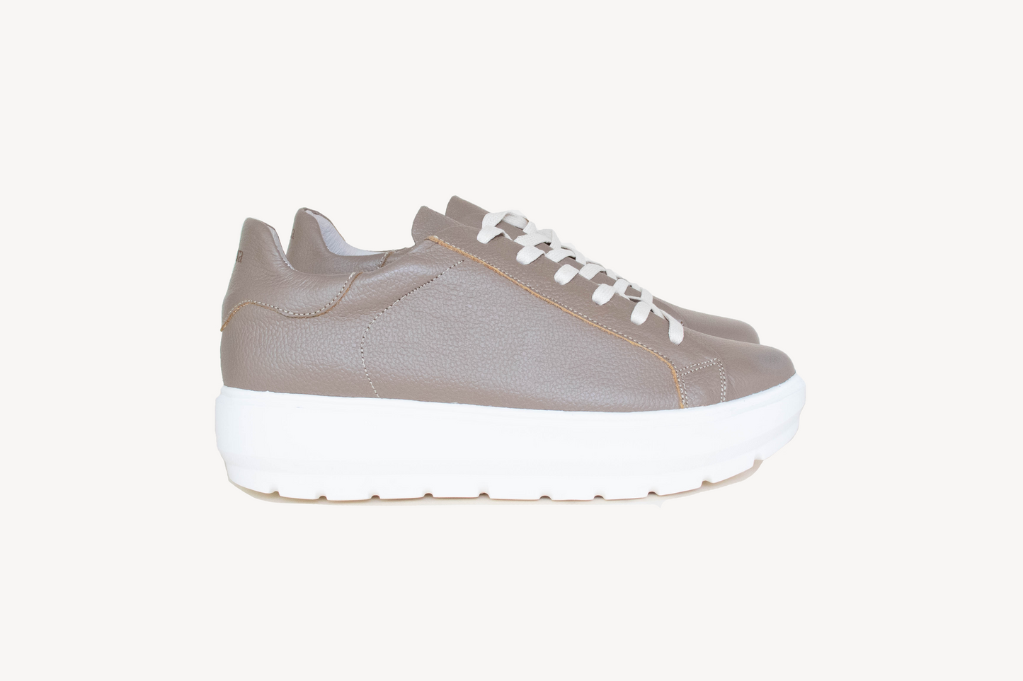 Básicos Nube Taupe